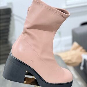 Stefannie  Call To  Spring In The Winter Boots